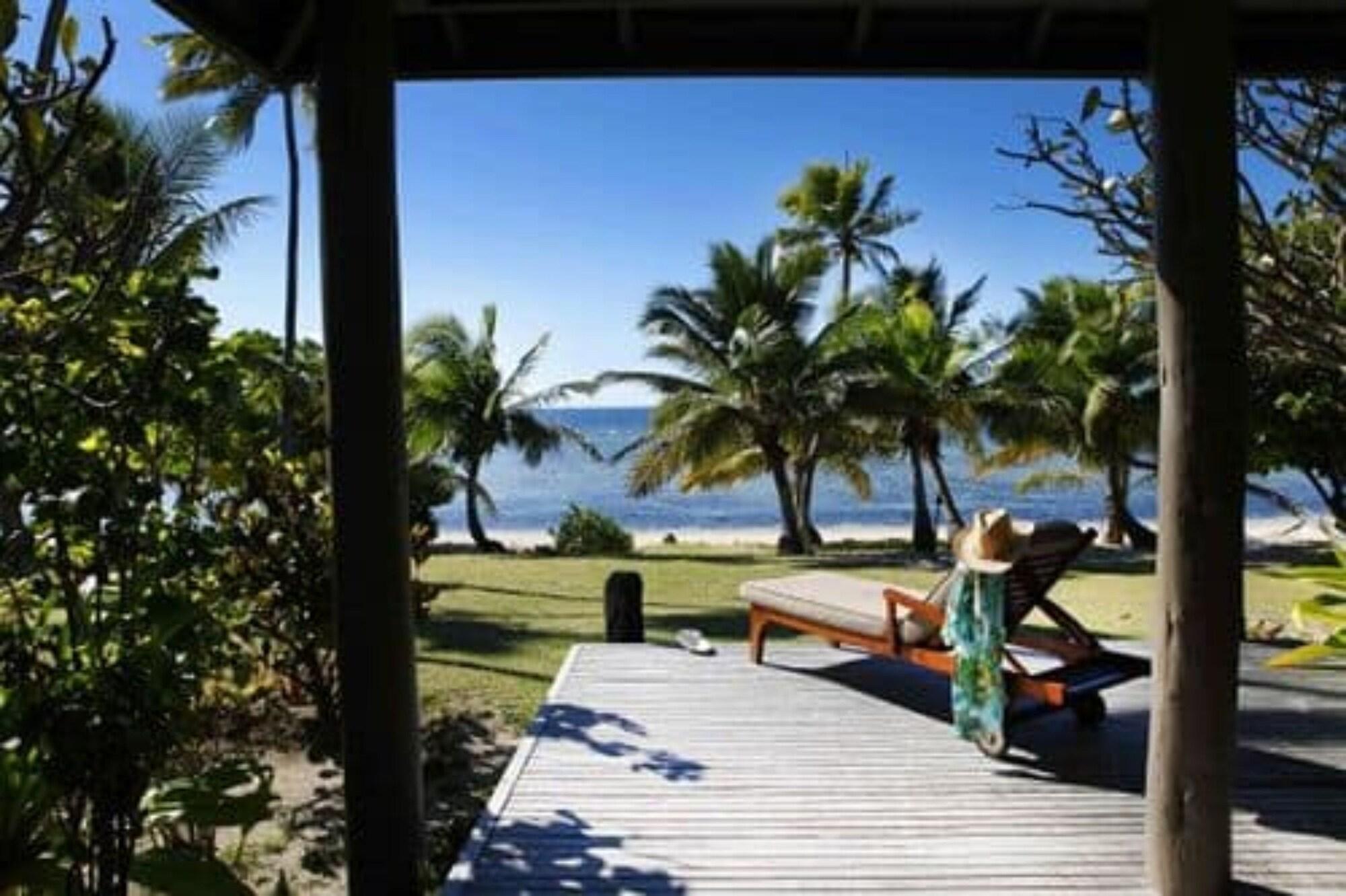 โวโมไอส์แลนด์รีสอร์ท Vomo Island ภายนอก รูปภาพ