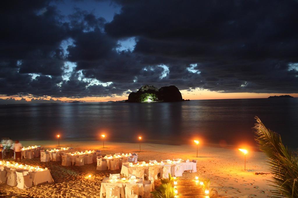 โวโมไอส์แลนด์รีสอร์ท Vomo Island ภายนอก รูปภาพ